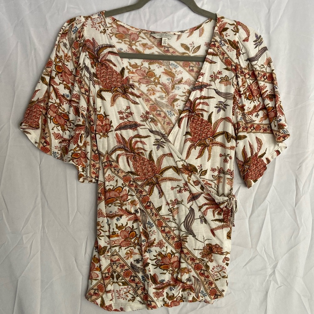 Women’s shirt